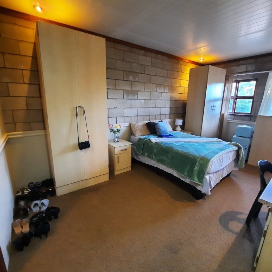 1 Bedroom Property for Sale in Brandwag Free State